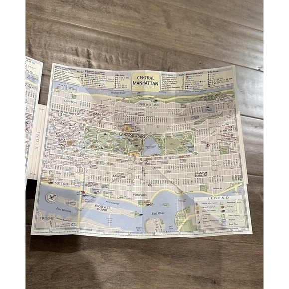 New York City Guide InsideOut Pop Out Map - Picture 3 of 7